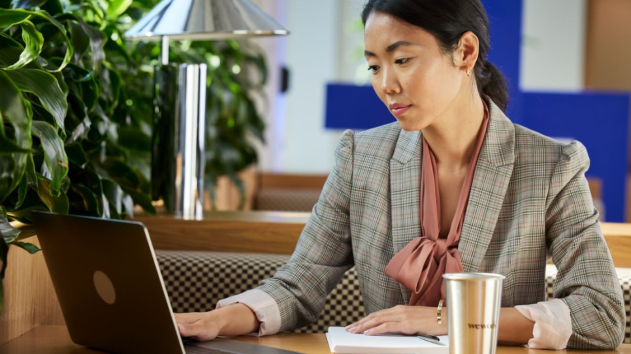 How to Find Jobs with Work-Life Balance and Long-Term Growth