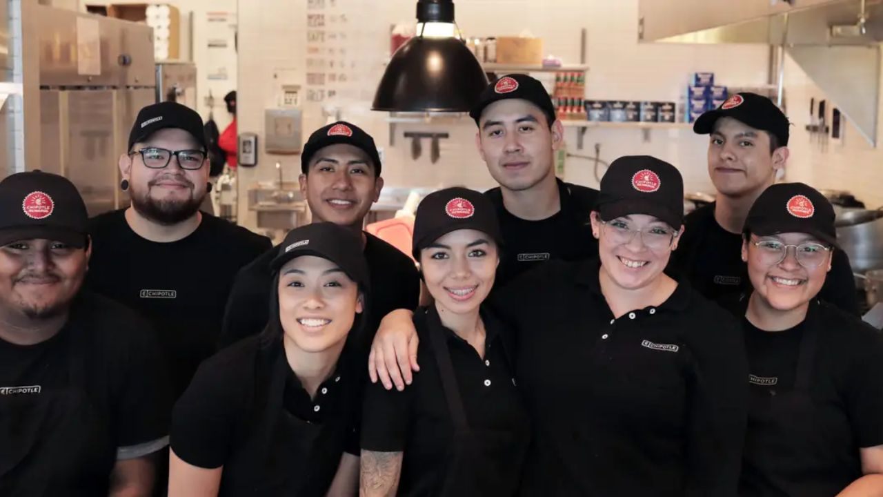 How to Apply for Chipotle Restaurant Jobs and Join a Growing Team