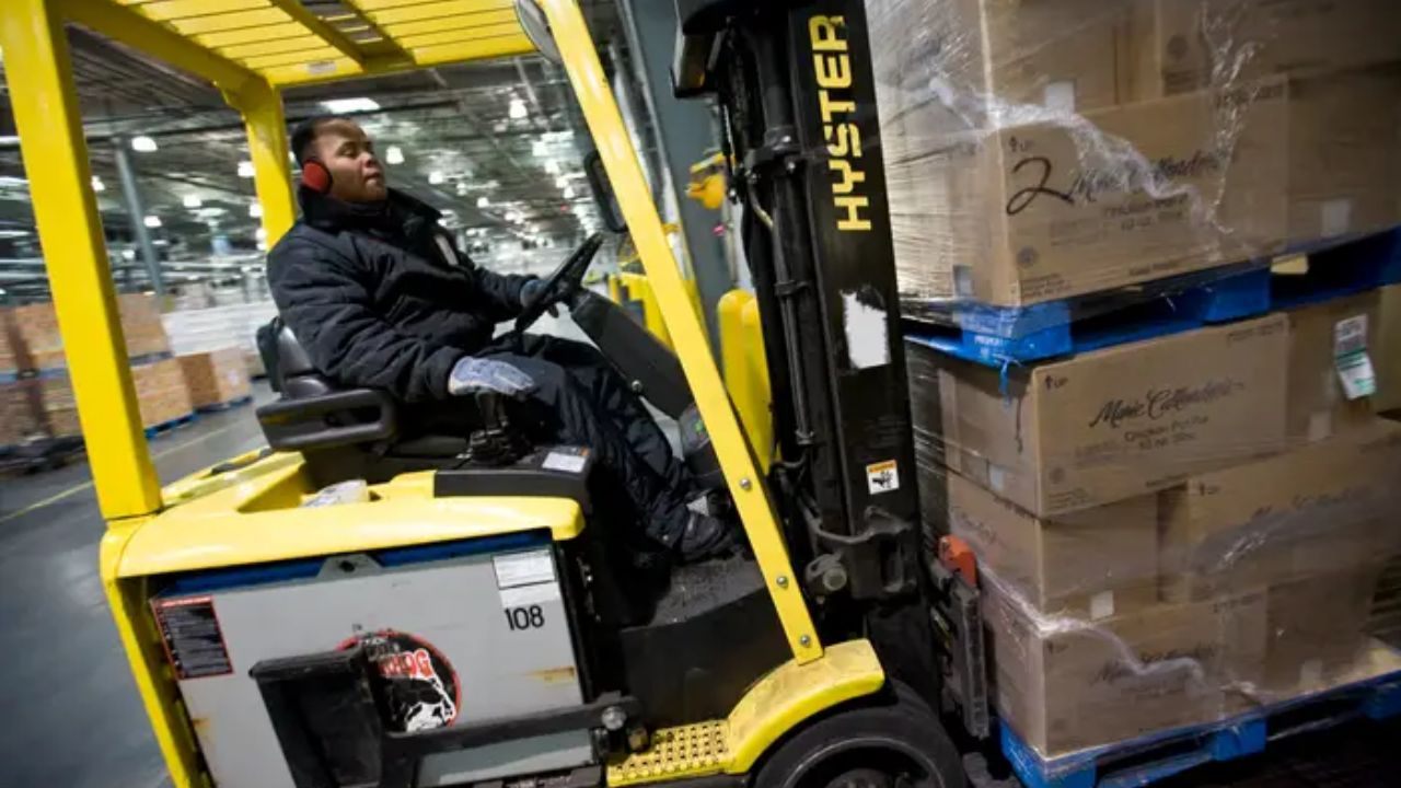 How to Apply for Costco Warehouse Jobs and Start a Stable Career